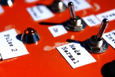 Handmade Oscillator Ensemble Sonocraft 2025